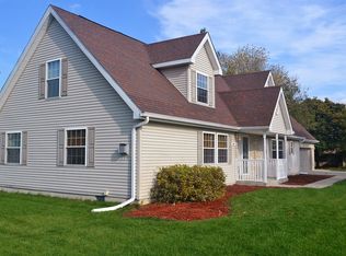 315 N 1st Ave, Coal City, IL 60416
