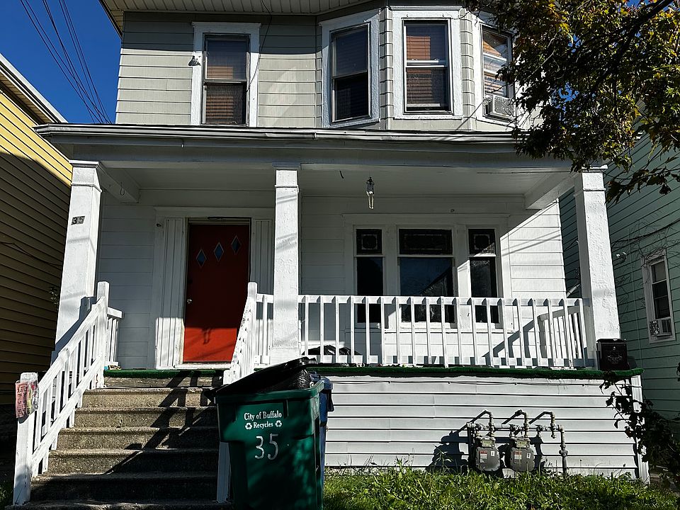 1st image of 35 Kopernik St