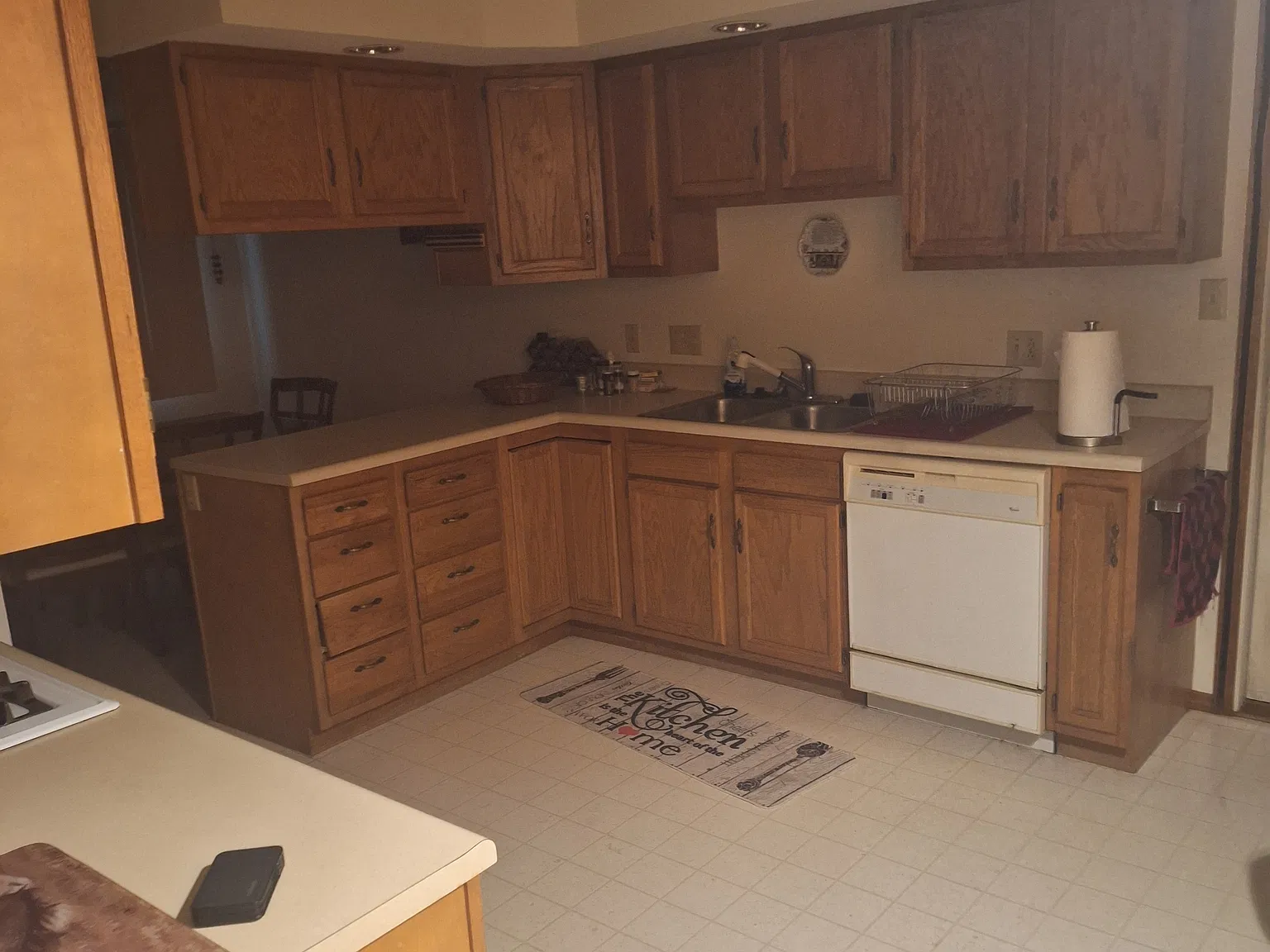 3 bed, 2000 sqft, $1,200 — Photo 4