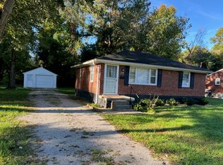 3206 Donald Dr, Louisville, KY 40216