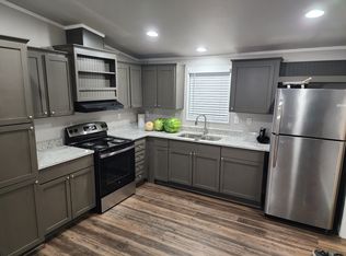 640 Houston St, Pleasanton, TX 78064