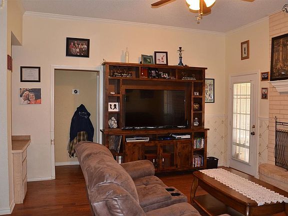 2nd image of 701 Charlotte Ave