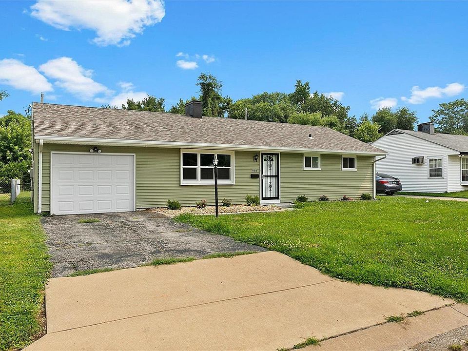 1st image of 8613 Village Pl