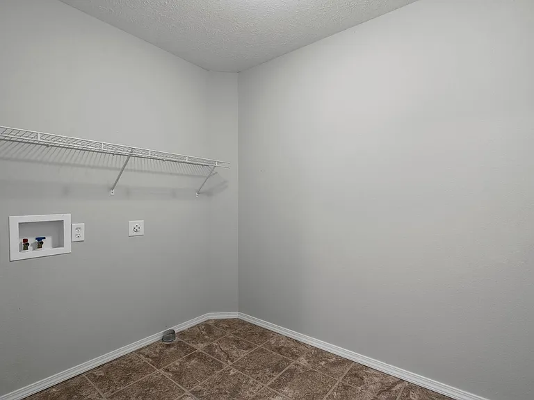 1662 N Pigeon Rd — Photo 7