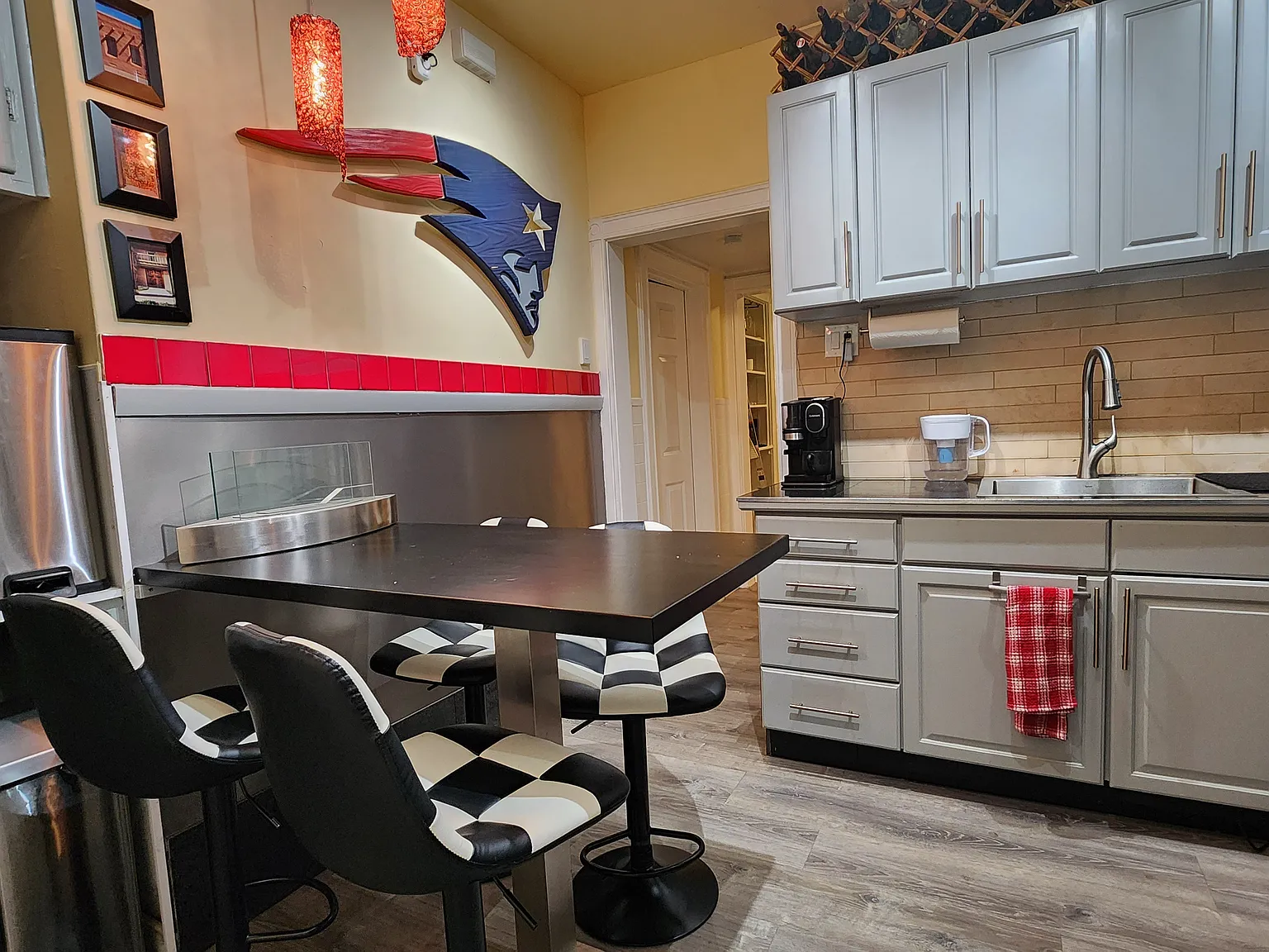 3 bed, 1500 sqft, $1,950 — Photo 2