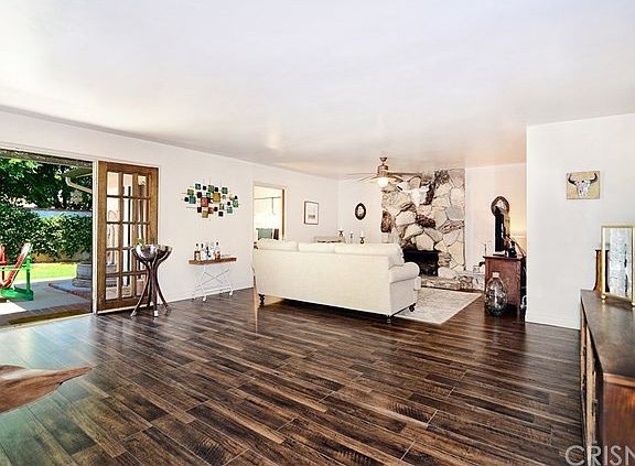 4th image of 22731 Cantlay St