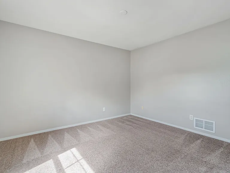 2944 Cornerstone Ln — Photo 15