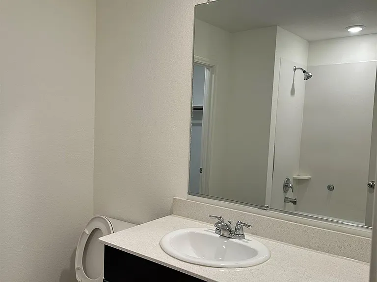 5705 Manarchos Ln — Photo 10