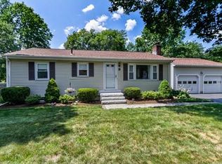 9 Delmar Rd, Medway, MA 02053