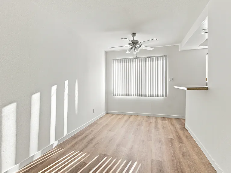 1799 N Hollywood Way #J — Photo 4