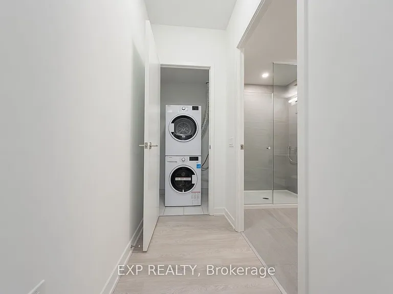 634 Church St #908 — Photo 6