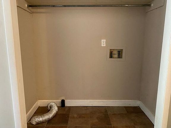 2nd image of 3 Peachtree St #B