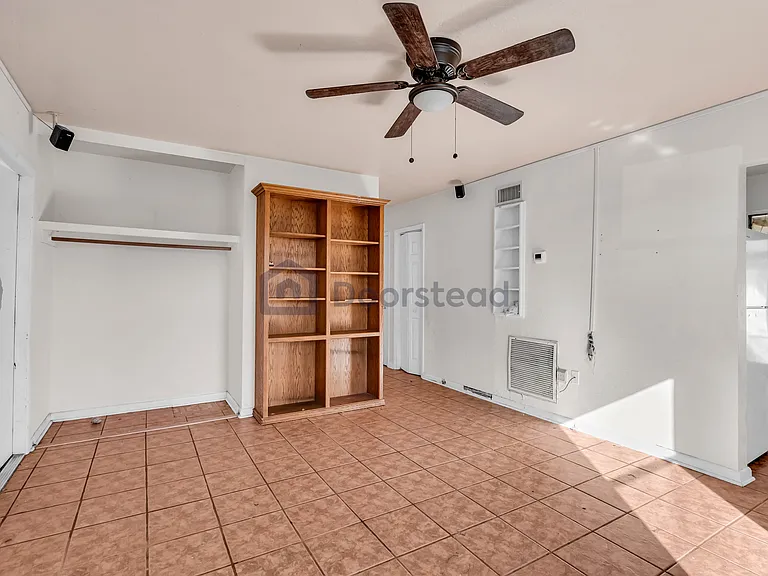 8338 Bumford Ave — Photo 5