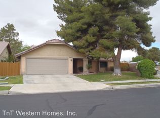 1249 Mountain View Dr, Ridgecrest, CA 93555