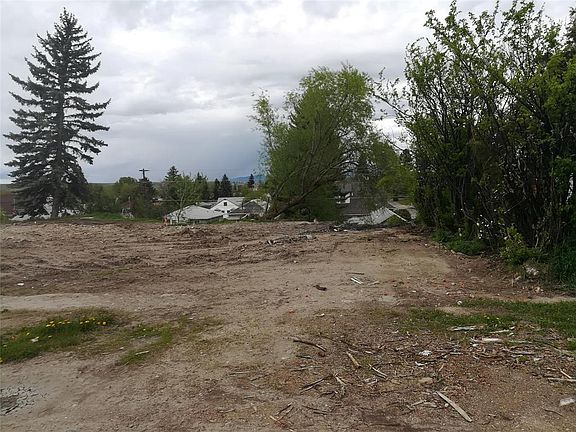 4th image of 701 Montana Ave