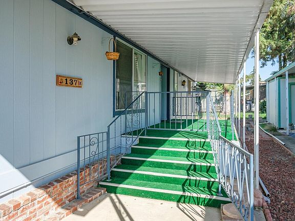 3rd image of 2706 W Ashlan Ave Space 137