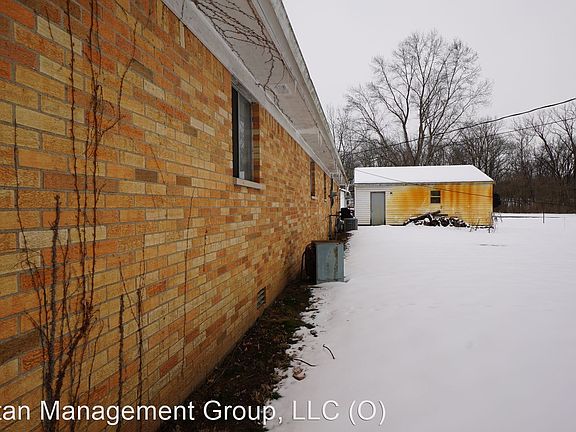 2nd image of 2573 Brookview Ln
