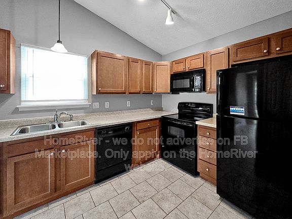 4th image of 11302 Lynchburg Way