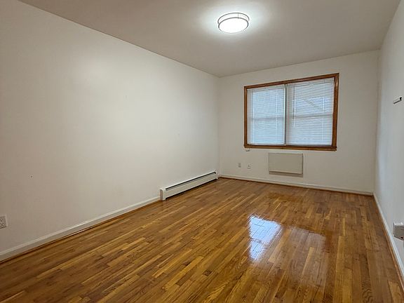 2nd image of 24031 68th Ave #1