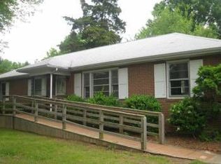 9416 Beckham Dr, North Chesterfield, VA 23235