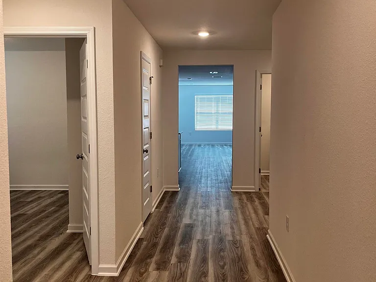 7047 Camp St — Photo 25