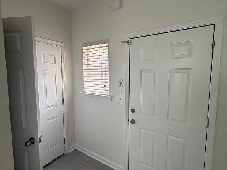 4909 Vireo Dr — Photo 4