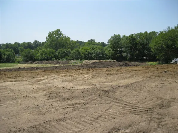 1315 1st Ave E, Newton, IA 50208