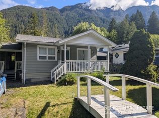 66495 Stephens Rd, Hope, BC V0X 1L1