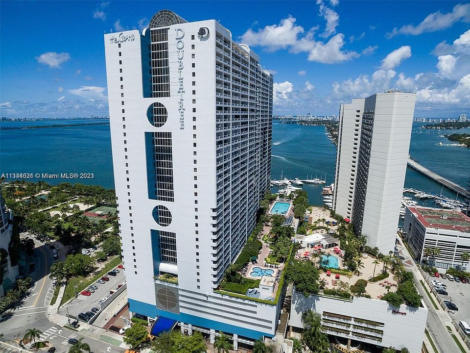 1st image of 1717 N Bayshore Dr #A-2746