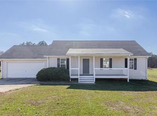 11 Russell Rdg, Kingston, GA 30145