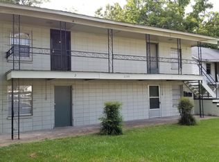 2106 S Chestnut St, Pine Bluff, AR 71601