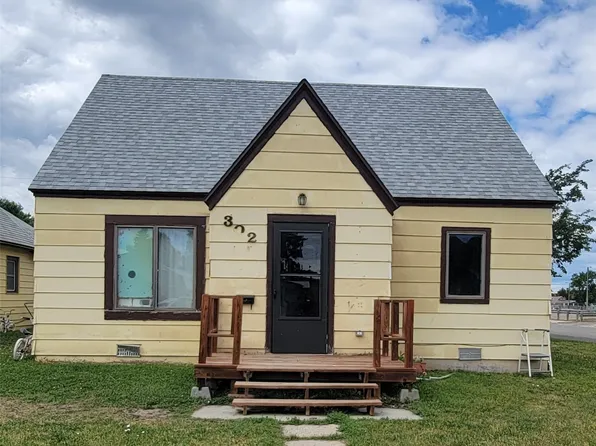 302 S Wisconsin St, Conrad, MT 59425