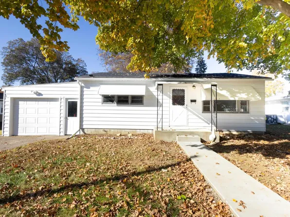 1317 Elk St, Mount Vernon, IN 47620