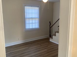 914 Banks Rd, Martinsville, VA 24112