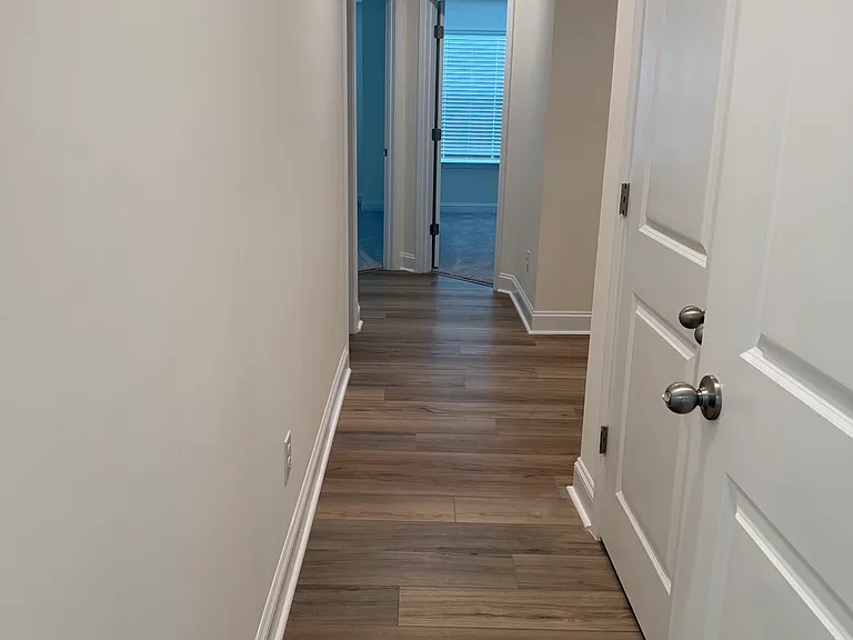 1041 S Point Rd — Photo 10