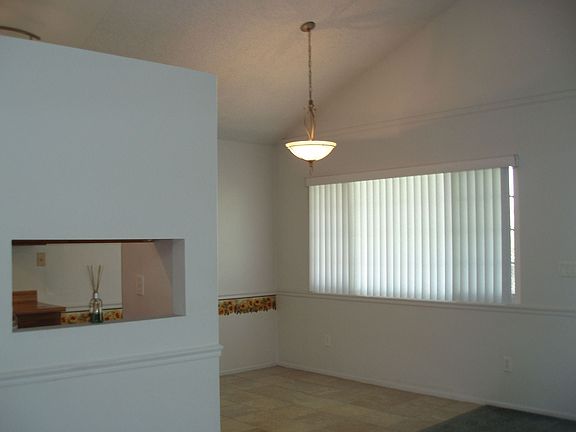 3rd image of 2003 Salerno Ave