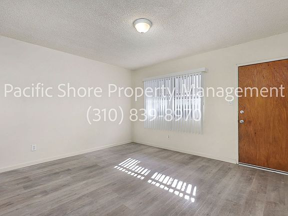 4th image of 8700 S Normandie Ave APT 2