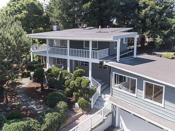 3rd image of 61 Verdoso Ave