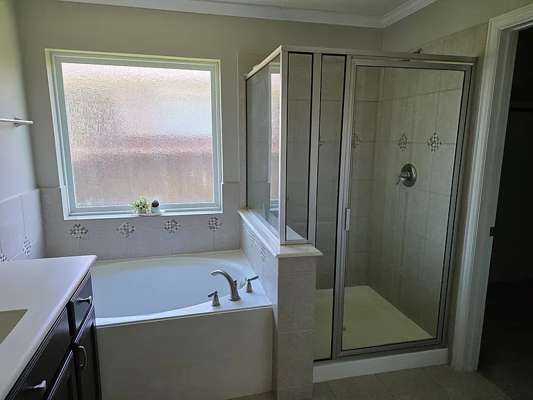 17814 Obelisk Bay Dr — Photo 28