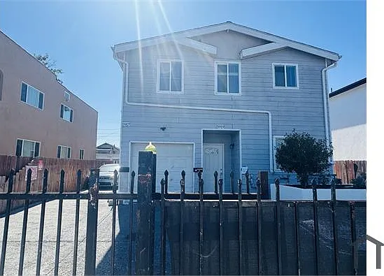 5917 Denver Ave #5919 — Photo 1