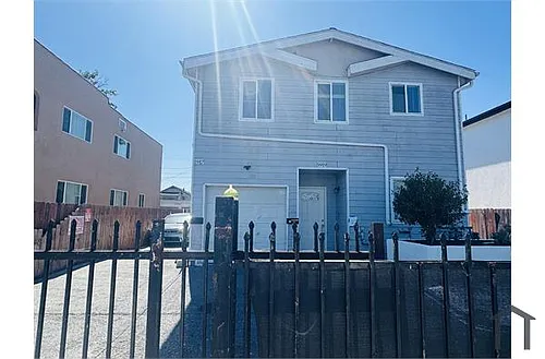5917 Denver Ave #5919 Photo 1