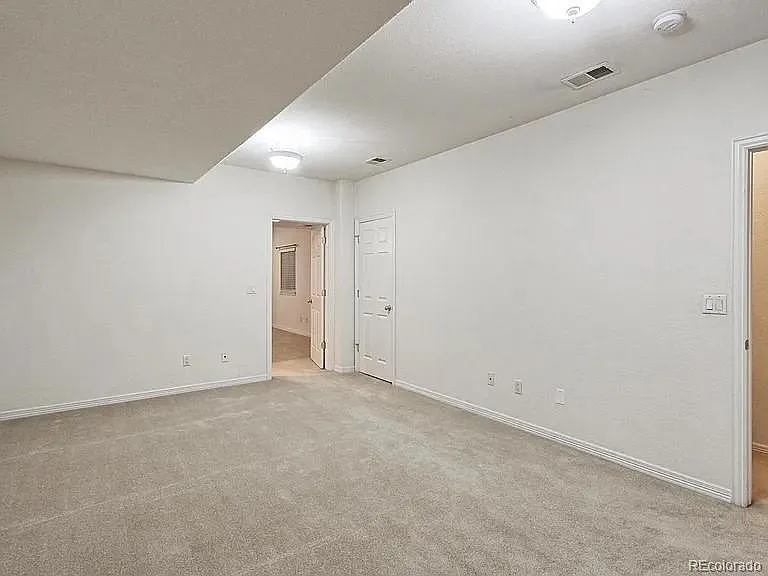 112 S Garfield St — Photo 35