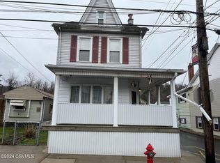 350 W Saylor St, Mount Carmel, PA 17851