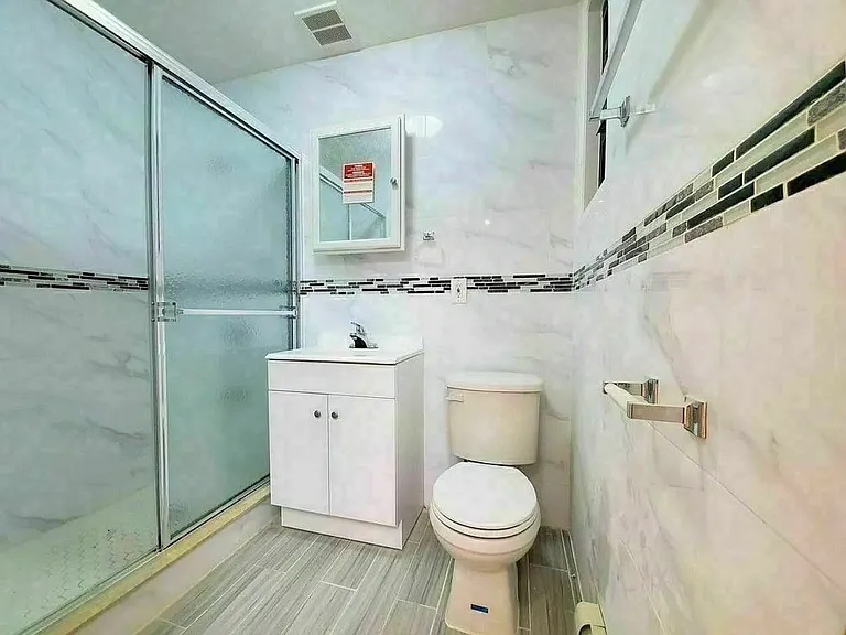 1673 Grove St #2 — Photo 7