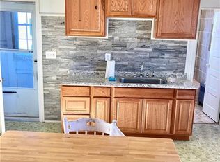 29 N Barnes St, Waterbury, CT 06704