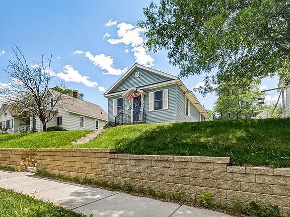 3rd image of 1805 Omaha Street