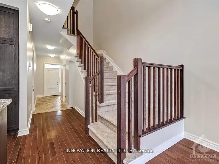 502 Muscari St — Photo 3
