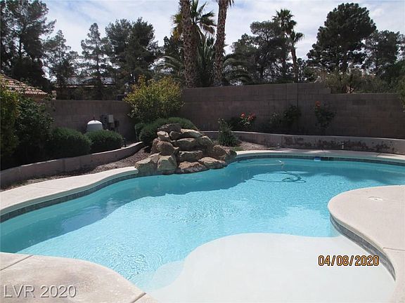 5th image of 3319 Palmdesert Way #0