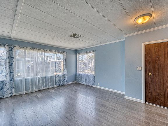 5th image of 255 E Bolivar St #119