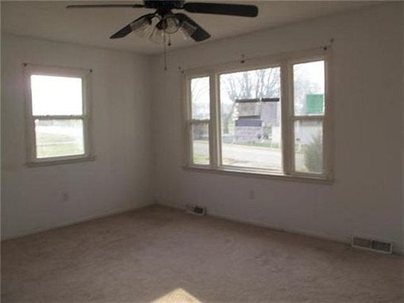 4th image of 7216 Kansas Ave